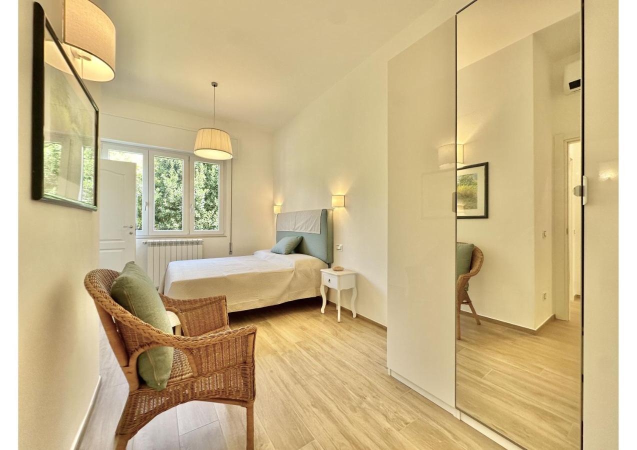 Luxe Apartment Camaiore Bagian luar foto
